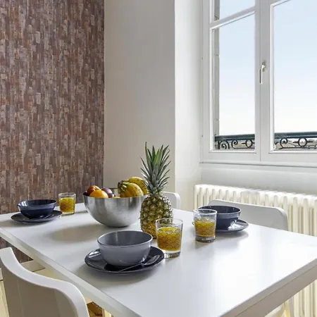 Bourbon - Welkeys Апартаменты