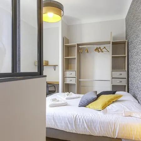 Bourbon - Welkeys Бейонн