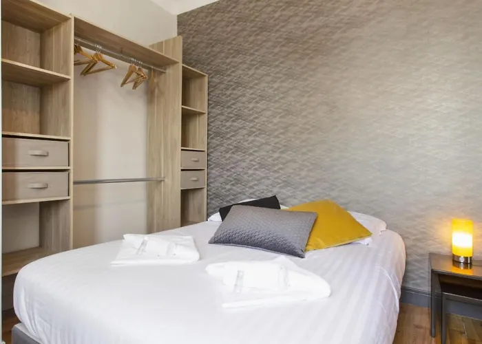 Bourbon - Welkeys * Бейонн